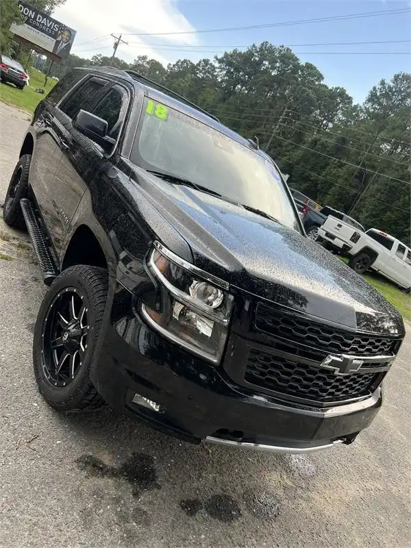 2018 Chevrolet Tahoe 4WD LT's photo