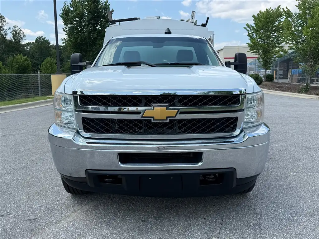 2013 Chevrolet Silverado HD Work Regular Cab SWB's photo