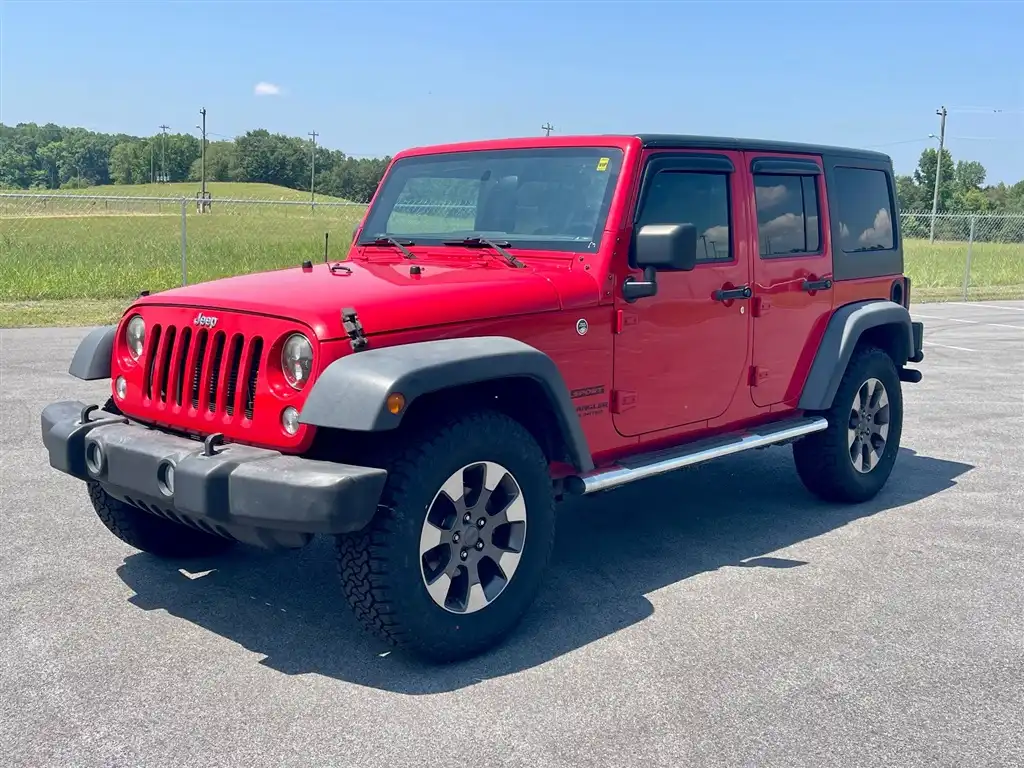 2016 Jeep Wrangler Sport's photo