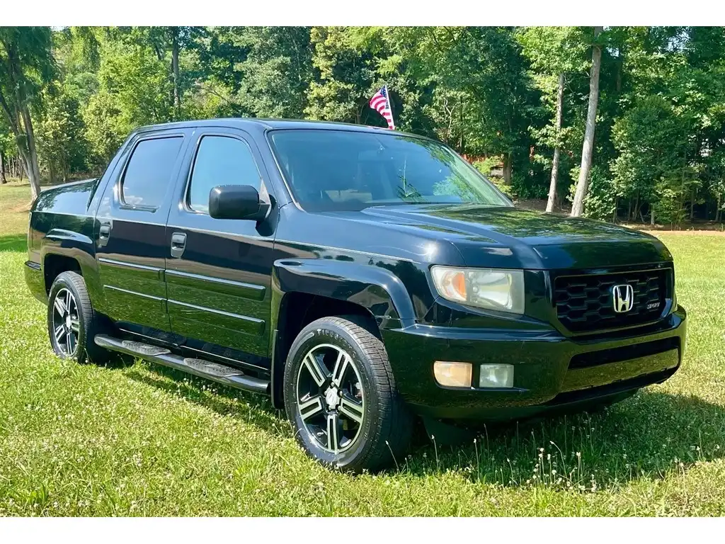 2013 Honda Ridgeline Sport's photo