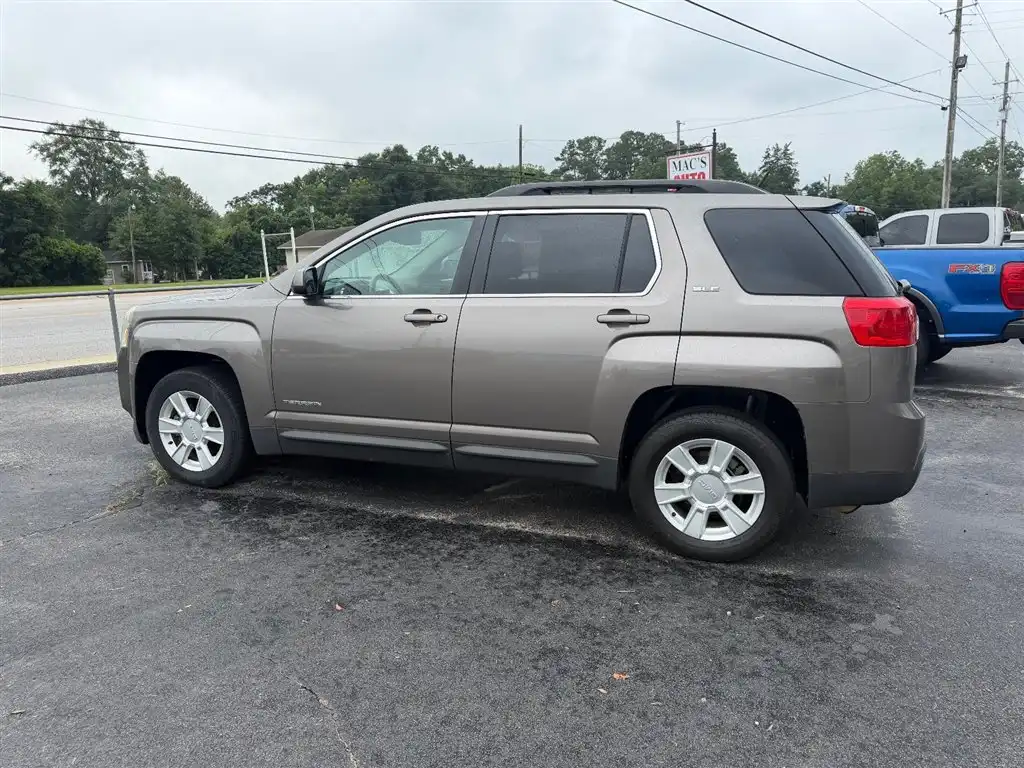 2011 GMC Terrain FWD SLE-2's photo