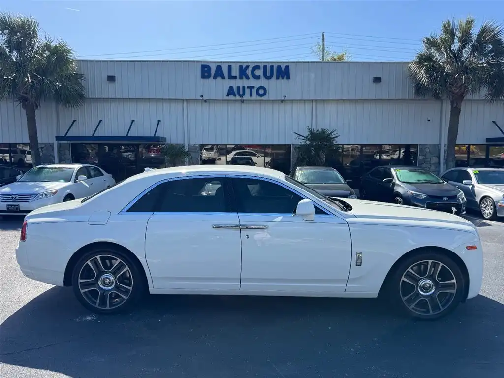 2017 Rolls-Royce Ghost Ghost's photo