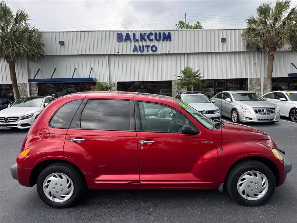 2002 Chrysler PT Cruiser Base's photo
