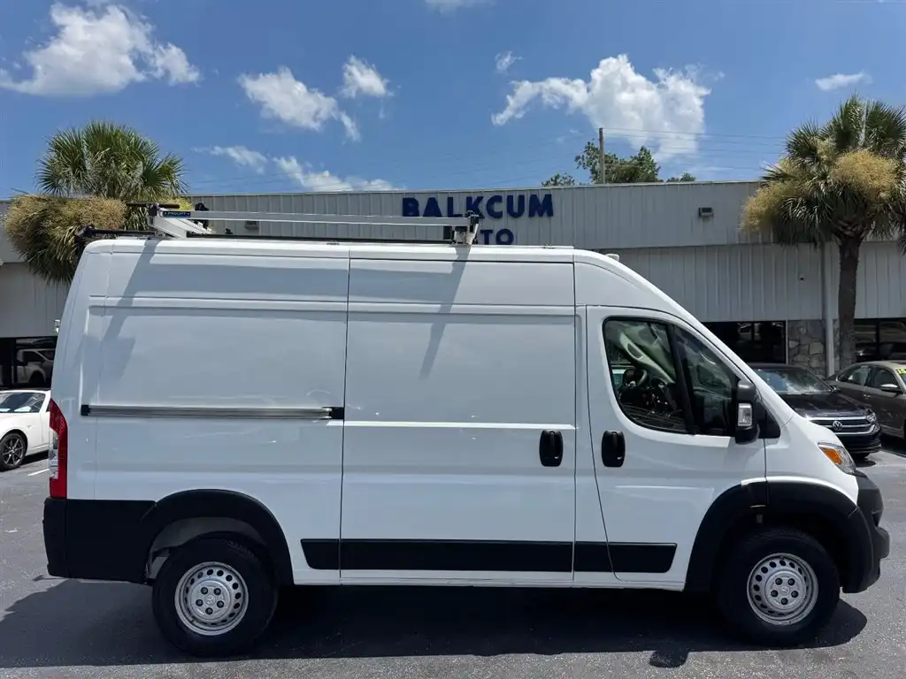 2024 RAM ProMaster 2500 SLT 136" WB High Roof's photo