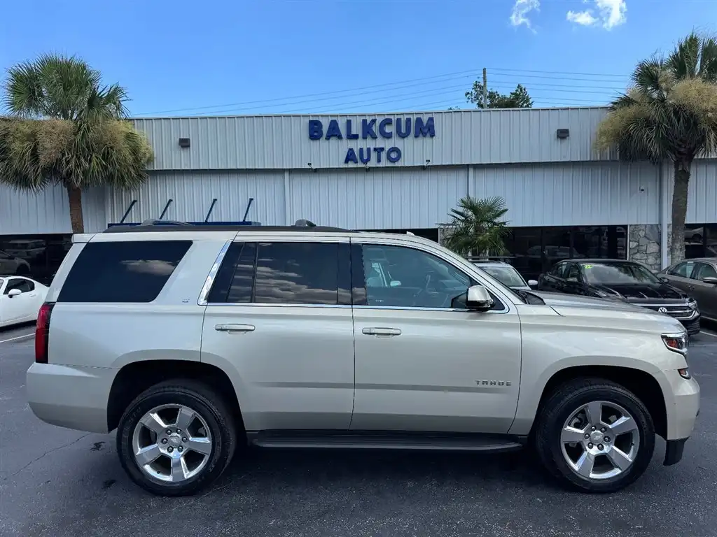 2017 Chevrolet Tahoe 4WD LT's photo