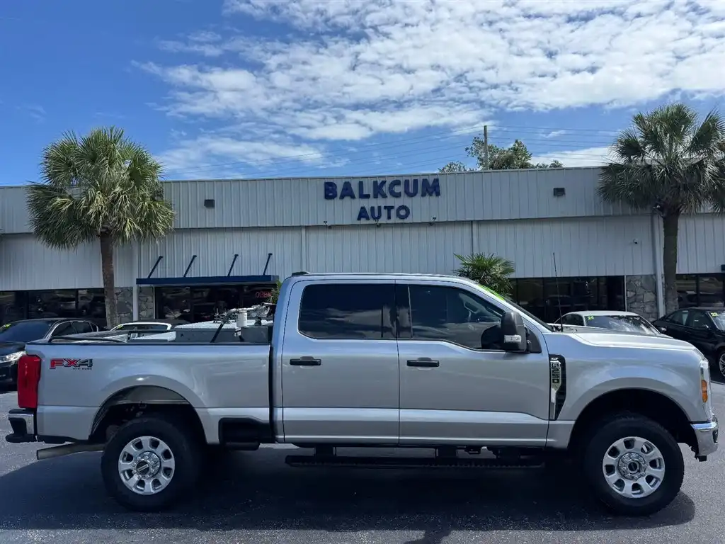 2024 Ford F-250 XLT 4WD Crew Cab 6-3/4' Box's photo