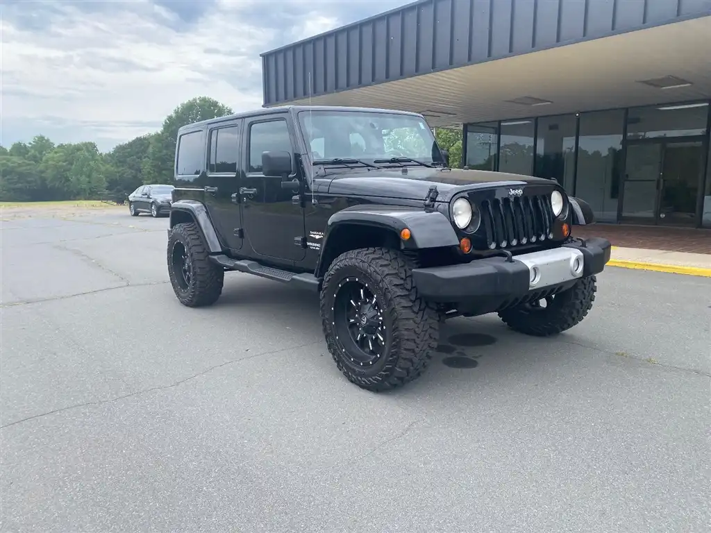 2013 Jeep Wrangler Sahara's photo