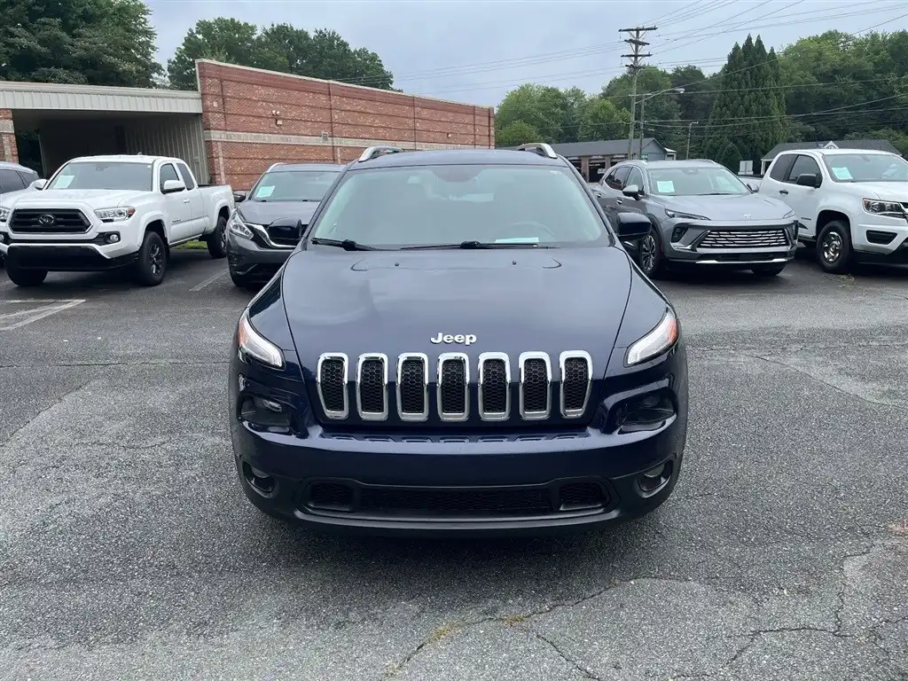 2015 Jeep Cherokee Latitude's photo