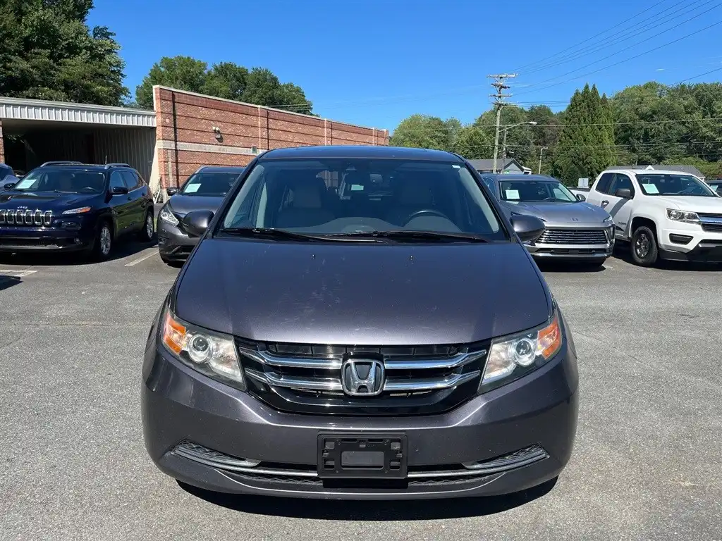 2015 Honda Odyssey EX-L with DVD Rear Entertainment System's photo