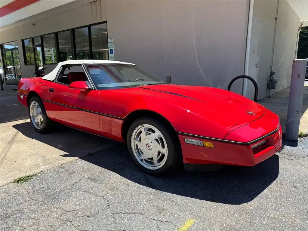 1989 Chevrolet Corvette's photo