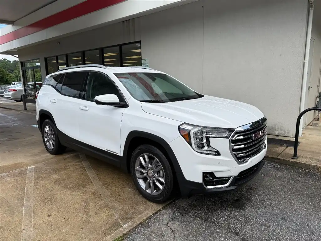 2022 GMC Terrain SLT AWD's photo
