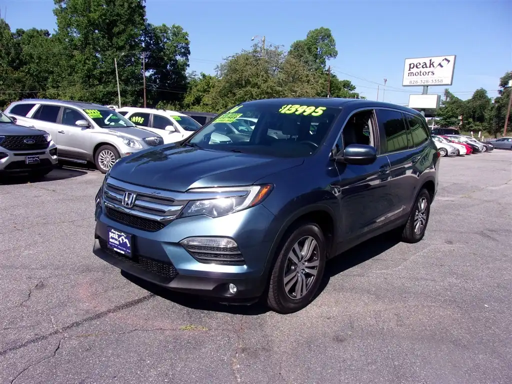 2016 Honda Pilot 4WD EX-L w/RES's photo
