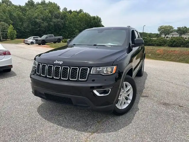 2018 Jeep Grand Cherokee Laredo E 4WD's photo
