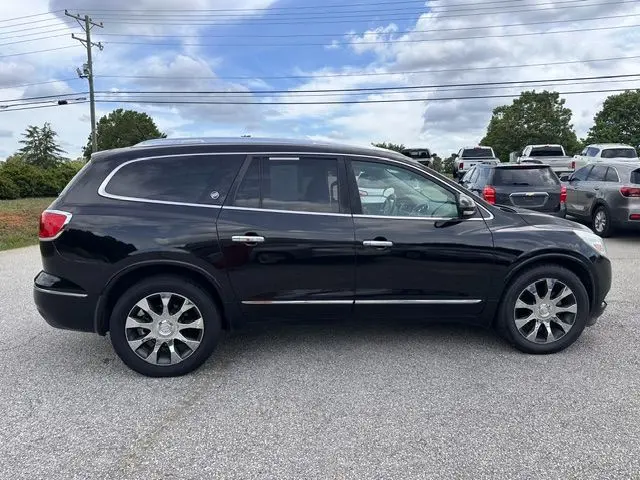 2017 Buick Enclave Premium AWD photo 4