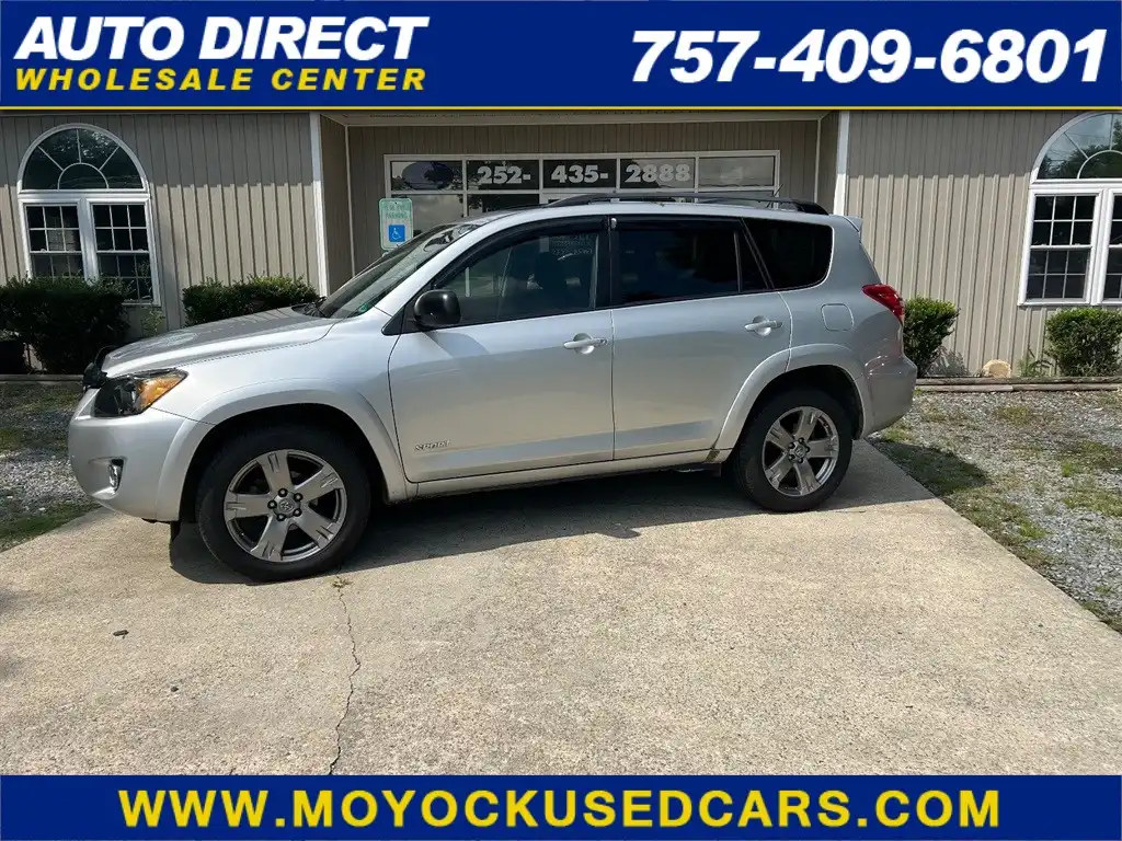 2010 Toyota RAV4 Sport's photo