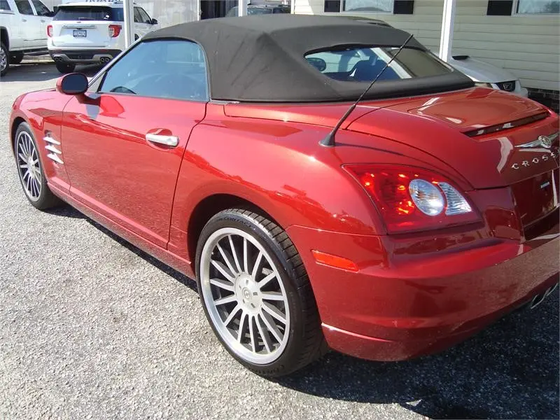 2007 Chrysler Crossfire Base photo 3