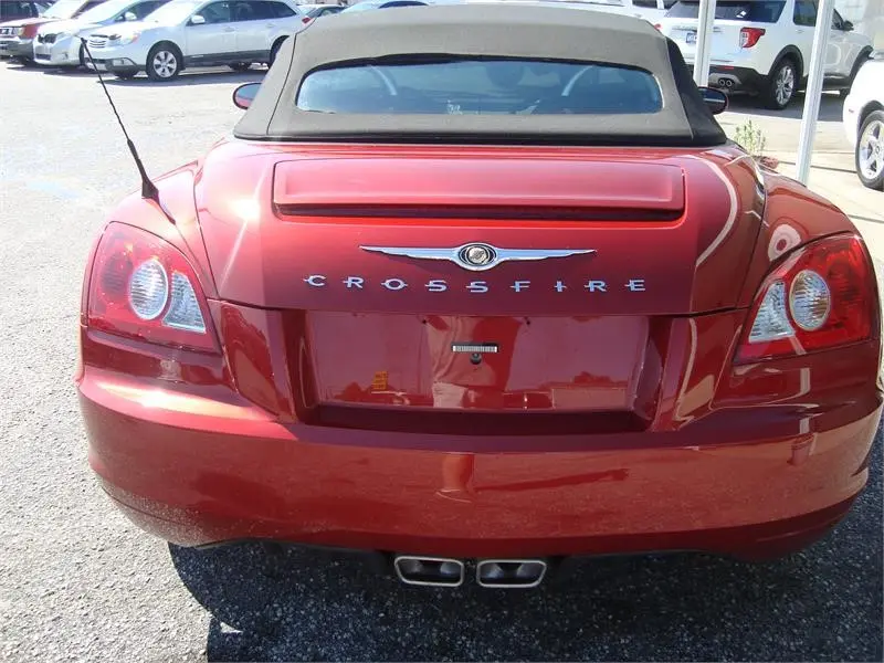 2007 Chrysler Crossfire Base photo 4
