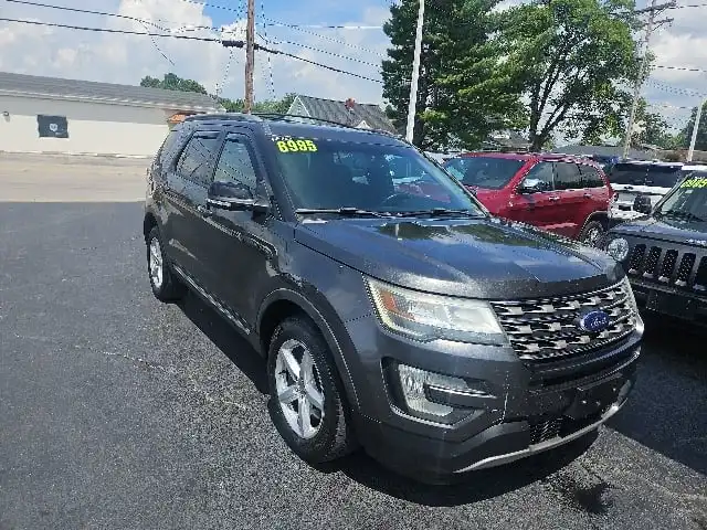 2016 Ford Explorer XLT 4WD's photo
