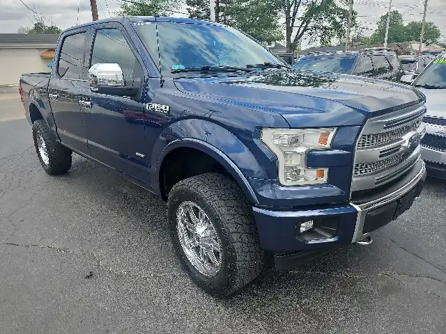 2017 Ford F-150 Platinum 4x4 SuperCrew 5-1/2 Box's photo