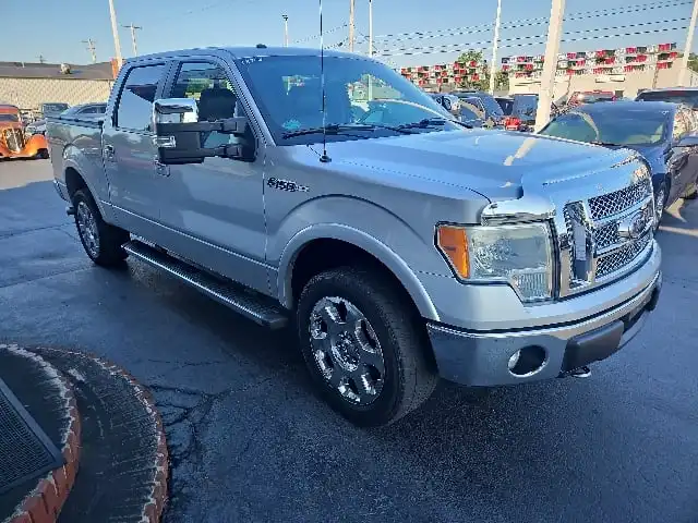 2011 Ford F-150 XL 4WD SuperCrew 157 in's photo