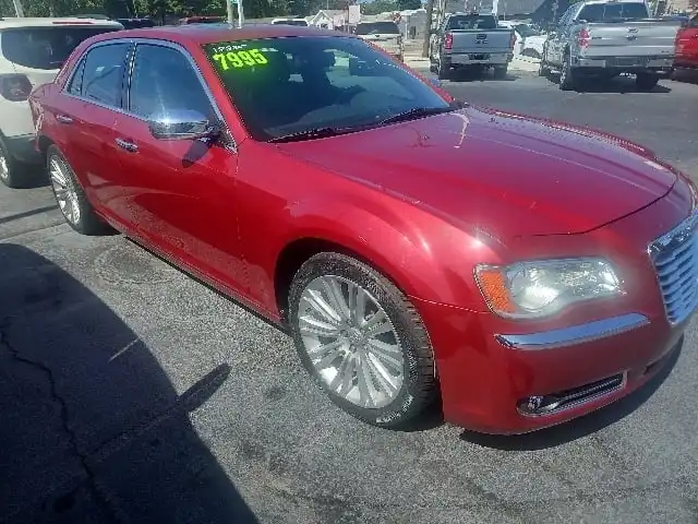 2011 Chrysler 300 Limited's photo