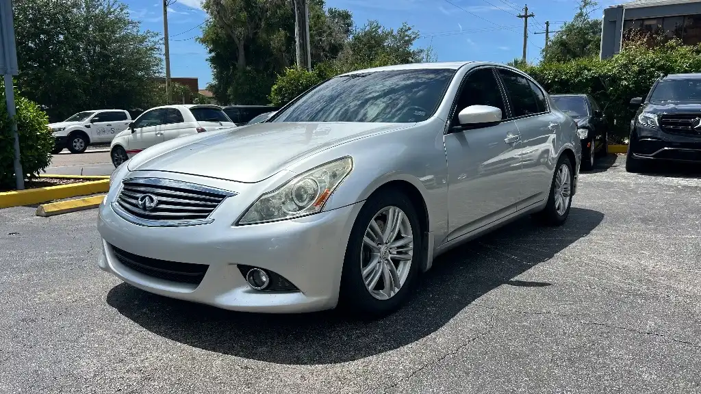 2012 INFINITI G 37 Sport 6MT's photo