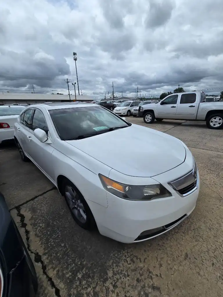 2013 Acura TL 3.5 Auto Technology Package's photo