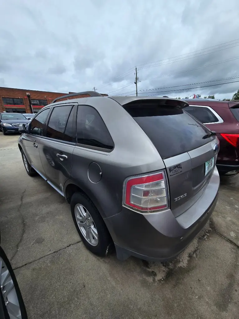 2008 Ford Edge SEL photo 4