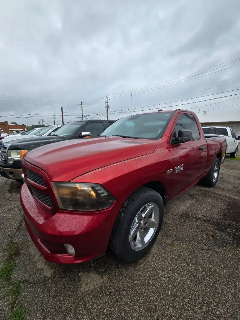 2013 RAM 1500 Express Regular Cab SWB photo 1