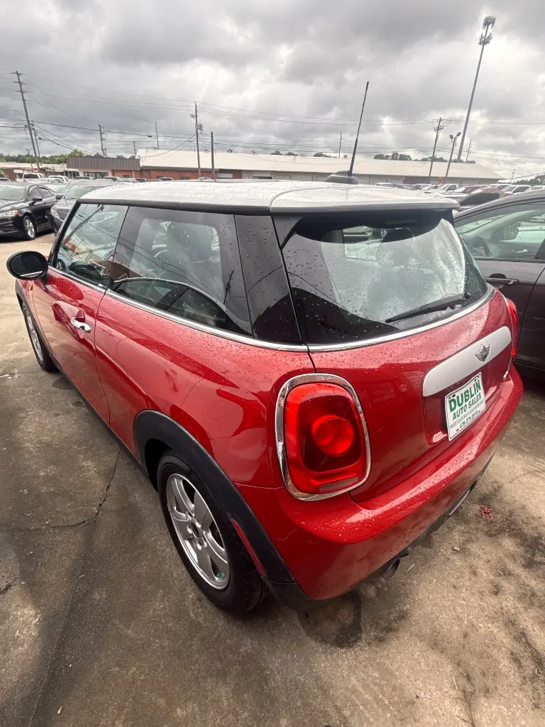 2014 MINI Cooper Base photo 3