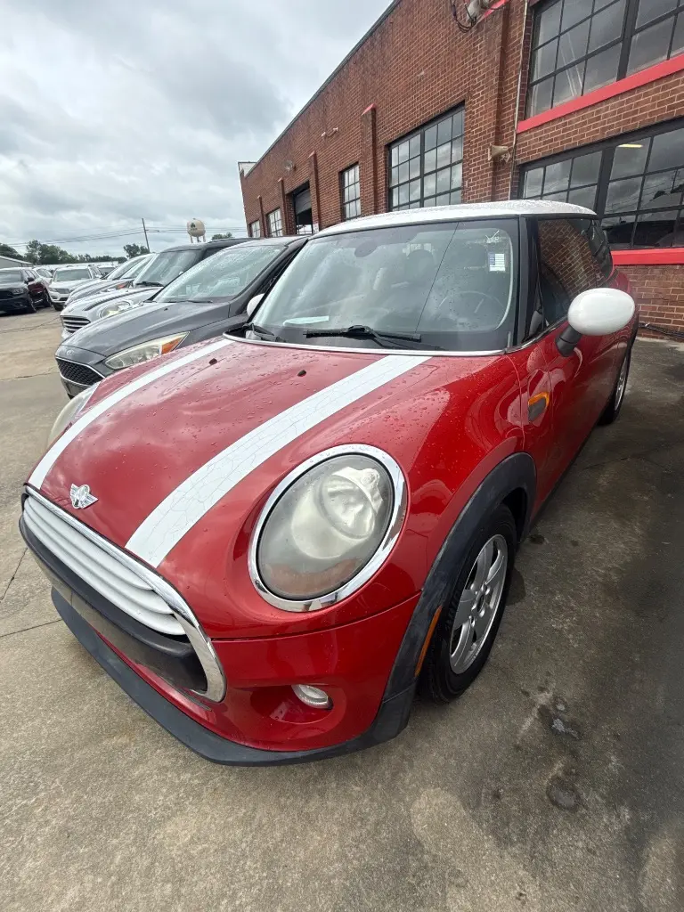2014 MINI Cooper Base photo 4