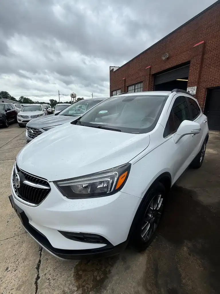 2019 Buick Encore Sport Touring's photo