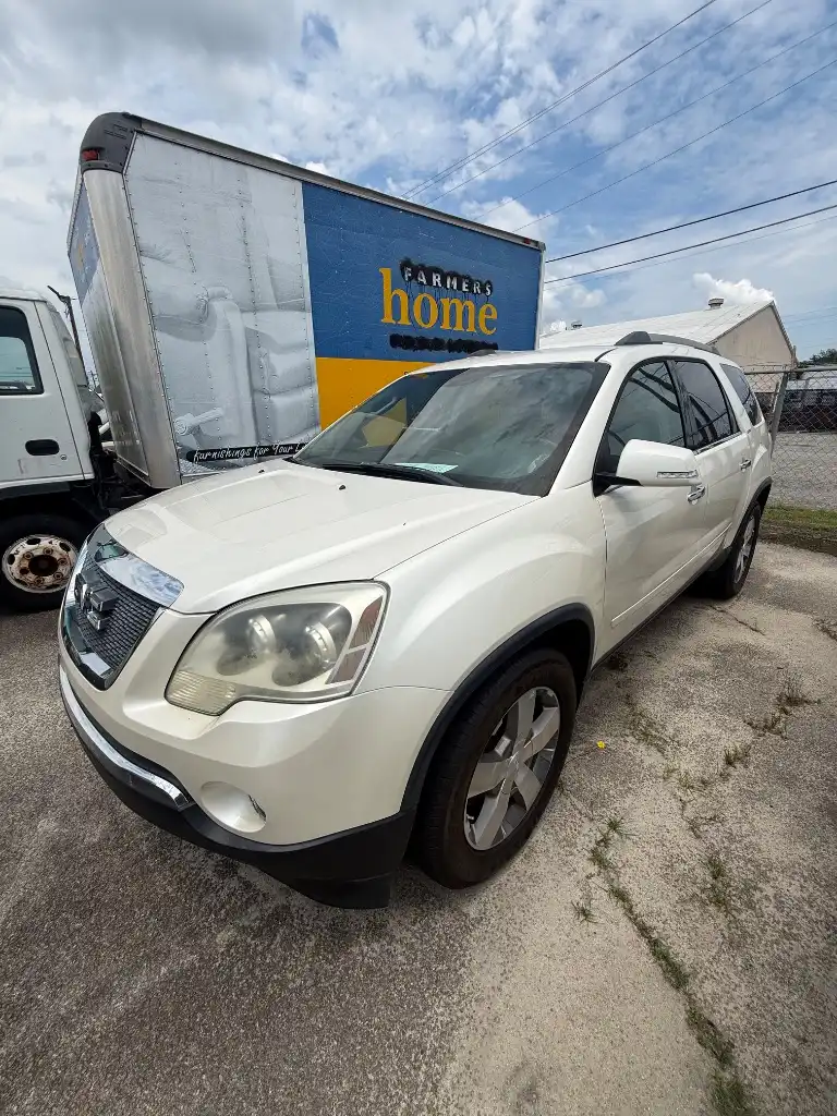 2010 GMC Acadia AWD SLT-1's photo
