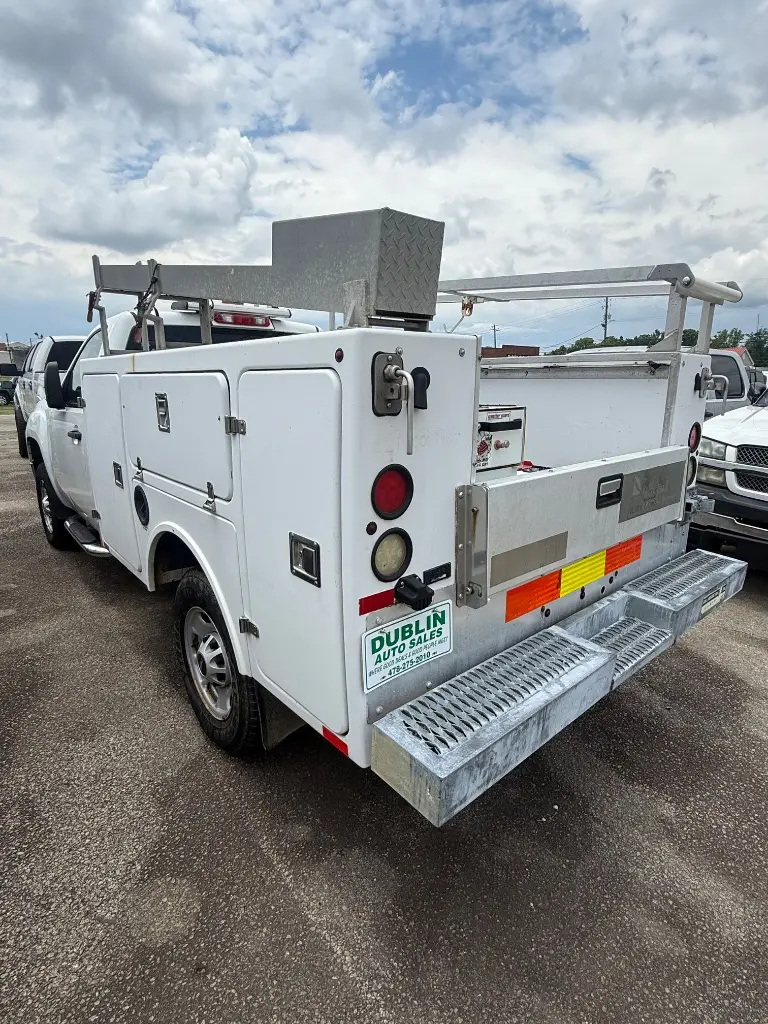 2013 GMC Sierra 2WD Regular Cab 8ft Work Truck photo 4