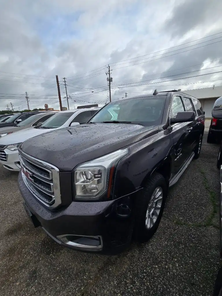 2015 GMC Yukon 4WD SLT's photo