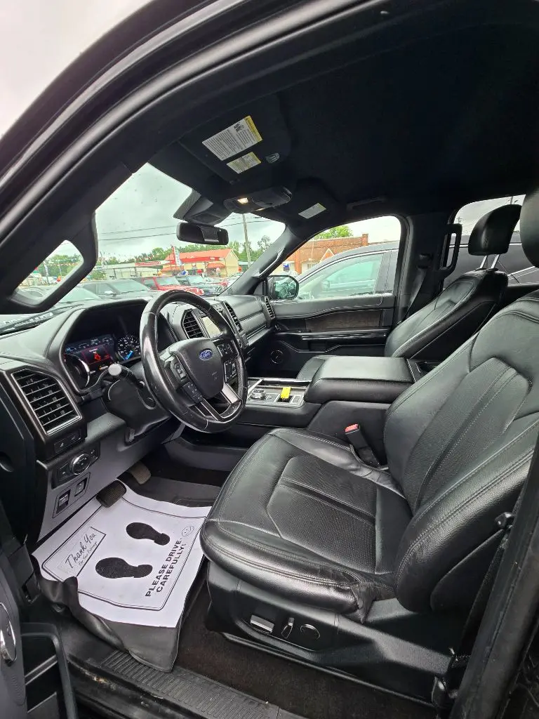 2020 Ford Expedition Limited photo 5