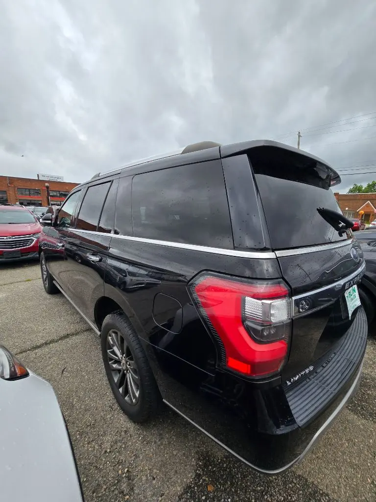 2020 Ford Expedition Limited photo 3