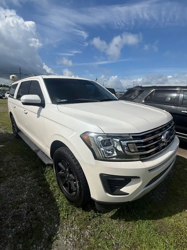 2018 Ford Expedition XLT MAX photo 1