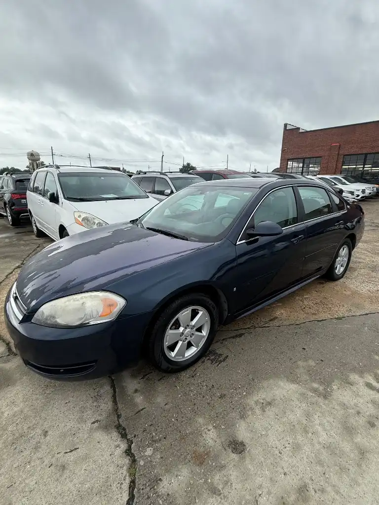 2009 Chevrolet Impala LT's photo