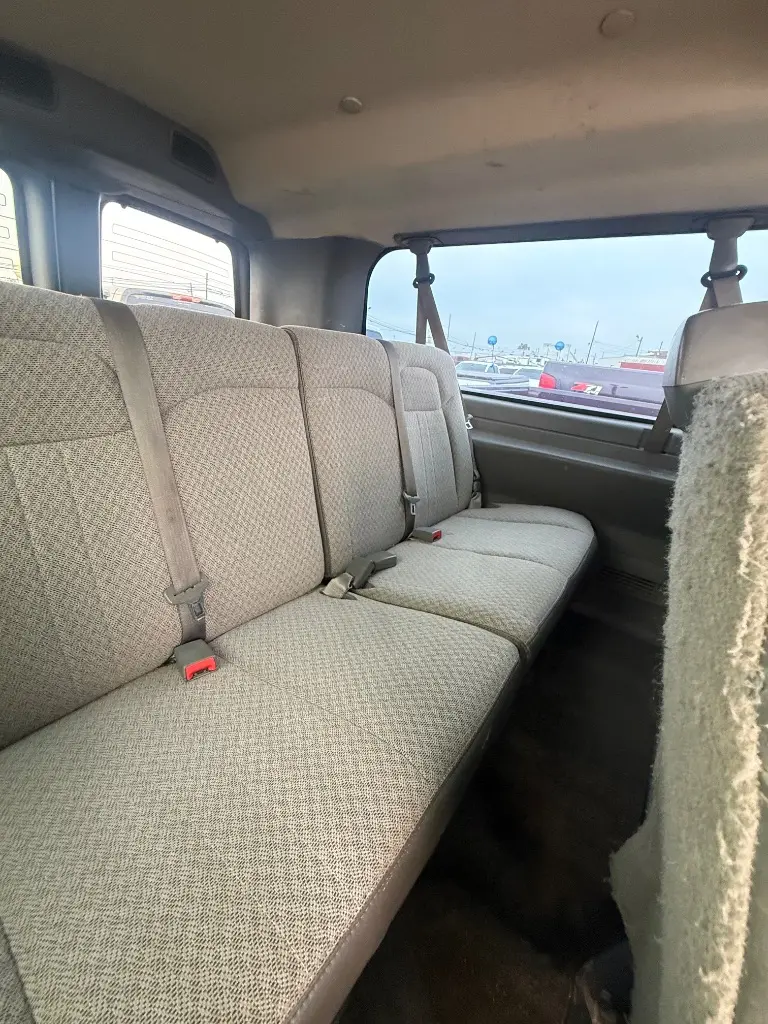 2018 Chevrolet Express LT 3500 Extended photo 5