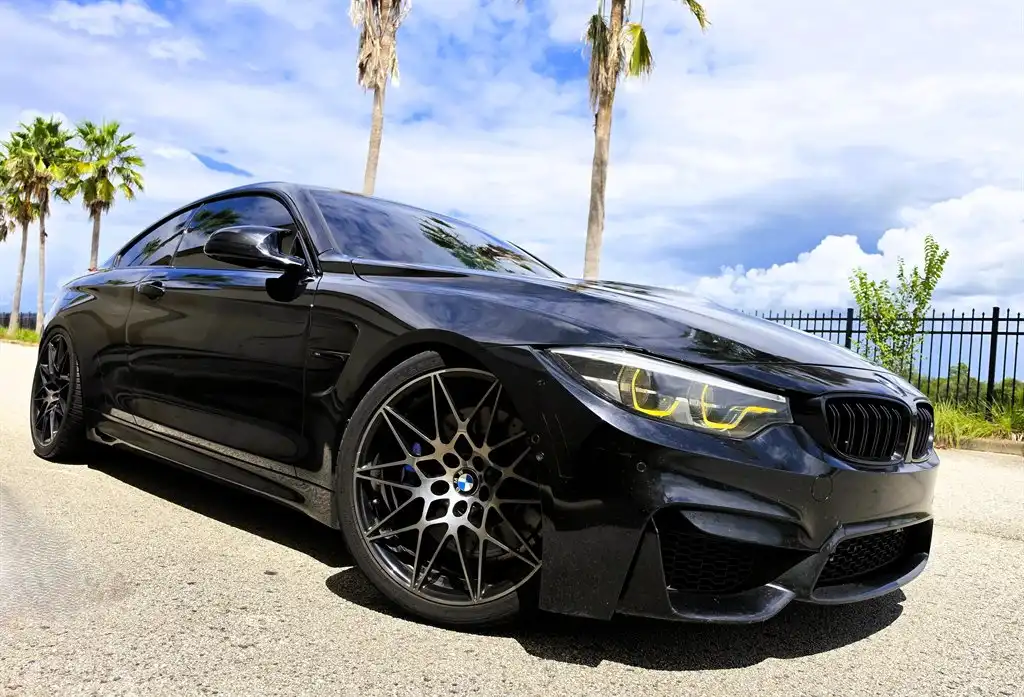 2018 BMW M4 Base's photo