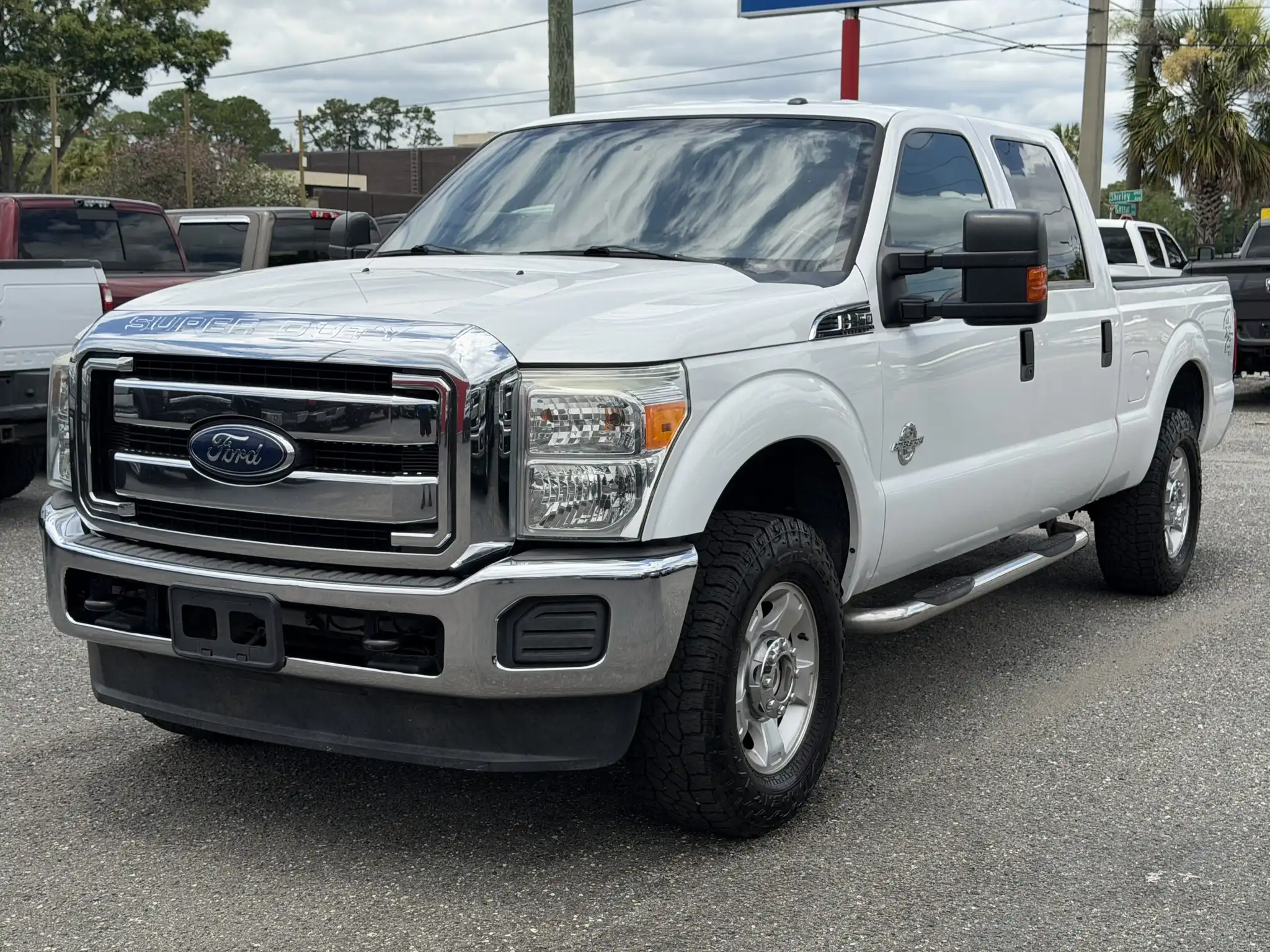 2016 Ford F-250 XLT 4x4 Crew Cab 6-3/4' Box's photo