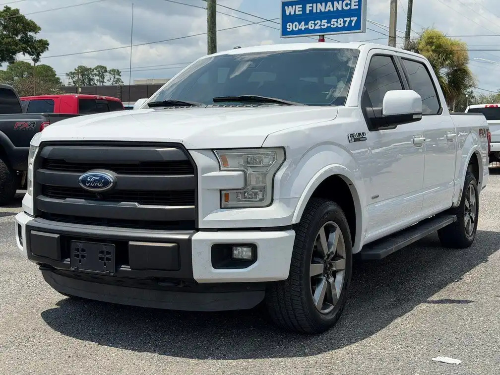 2015 Ford F-150 Lariat 4x4 SuperCrew 145-in's photo