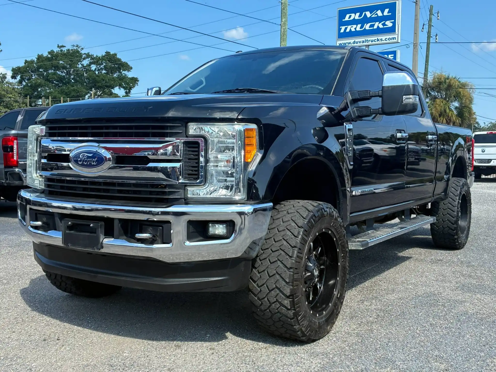 2017 Ford F-250 XLT 4WD Crew Cab 6-3/4' Box's photo