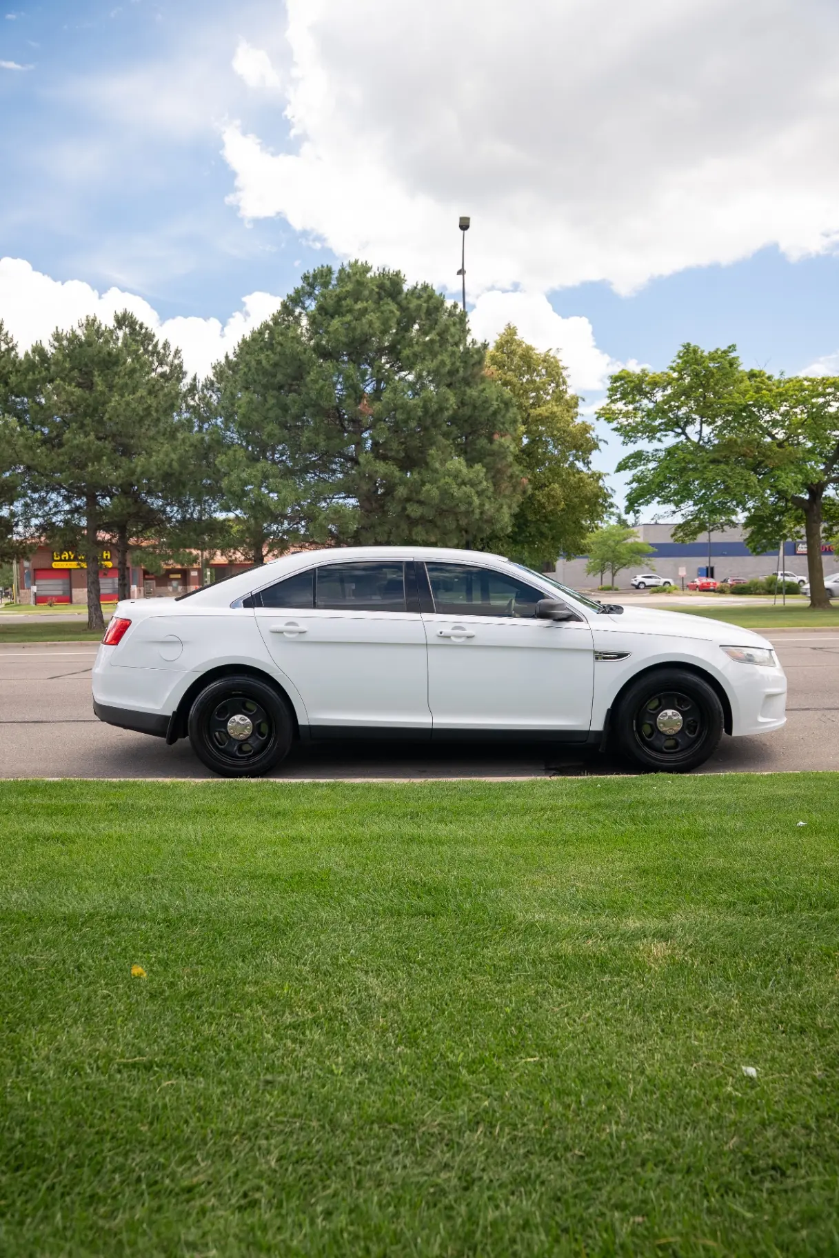 2014 Ford Taurus undefined photo 4