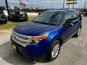 2012 Ford Explorer XLT photo 3