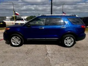 2012 Ford Explorer XLT photo 4