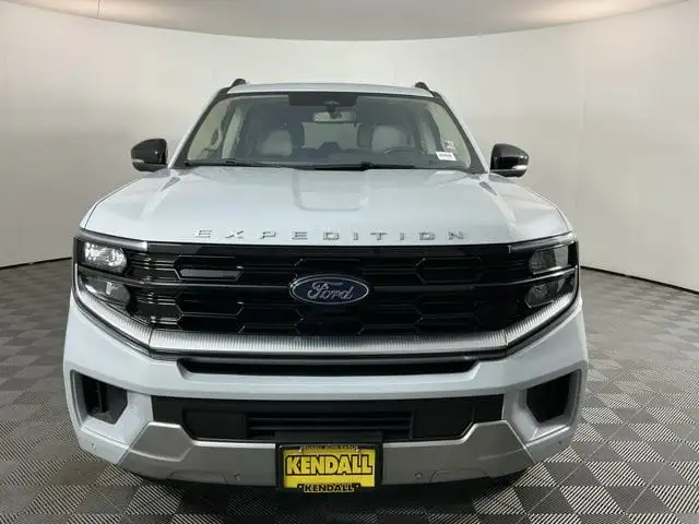 2025 Ford Expedition Platinum 4x4's photo