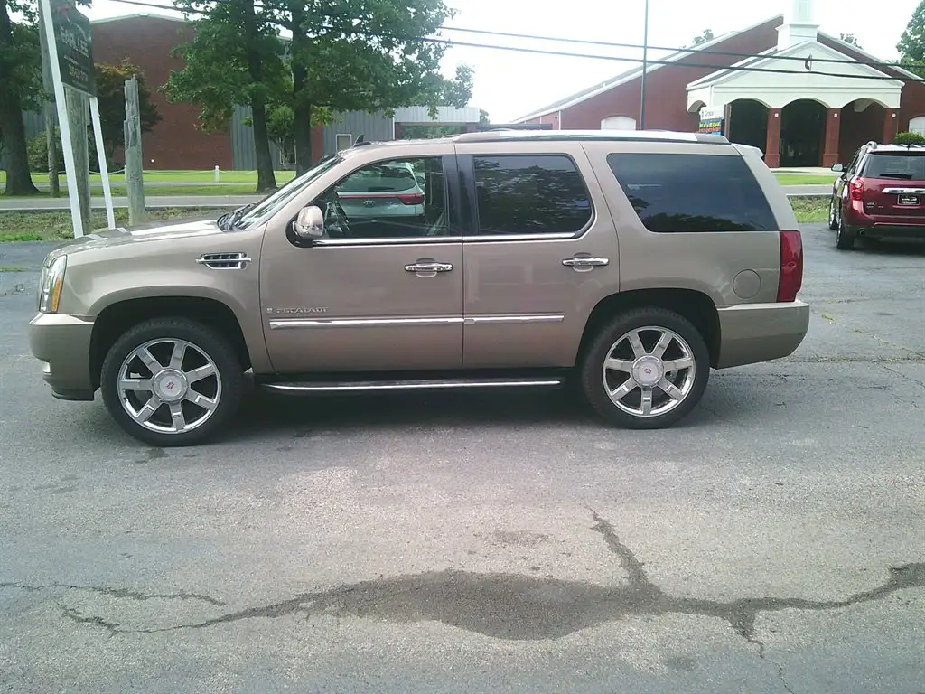 2007 Cadillac Escalade AWD's photo