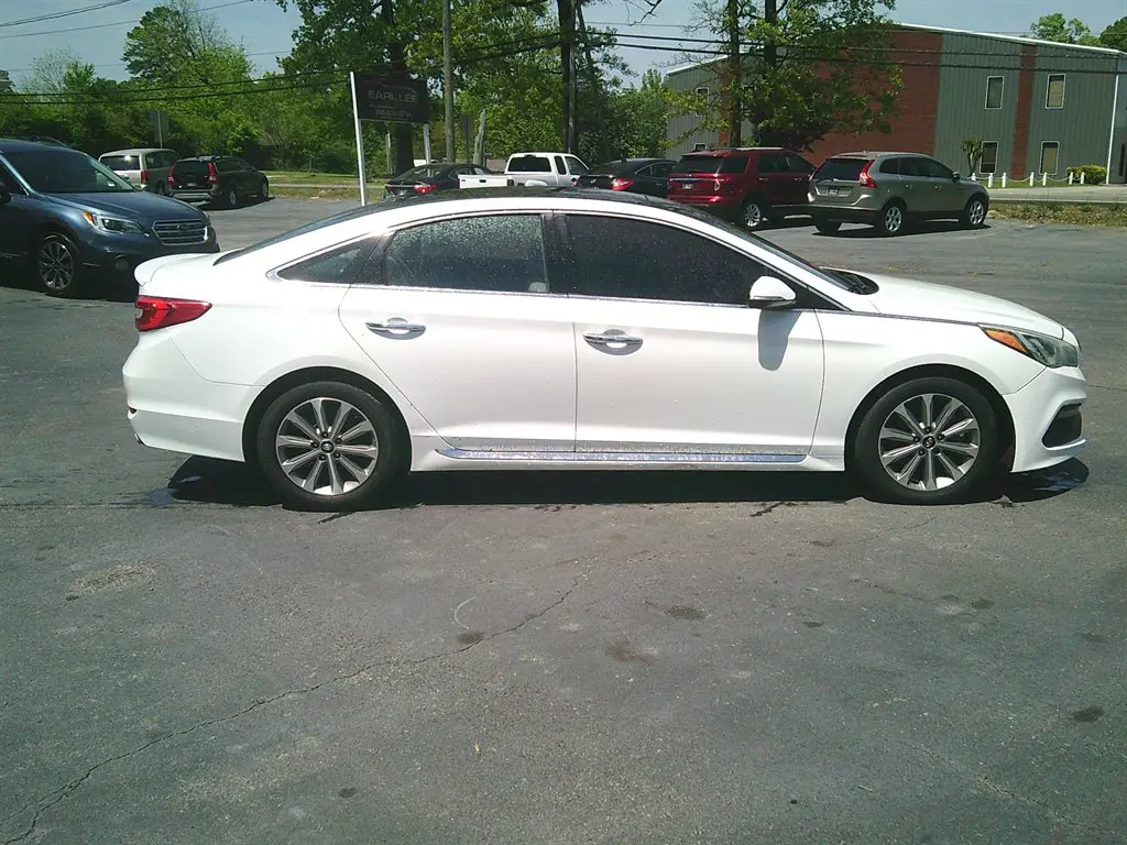 2016 Hyundai Sonata Limited PZEV photo 3